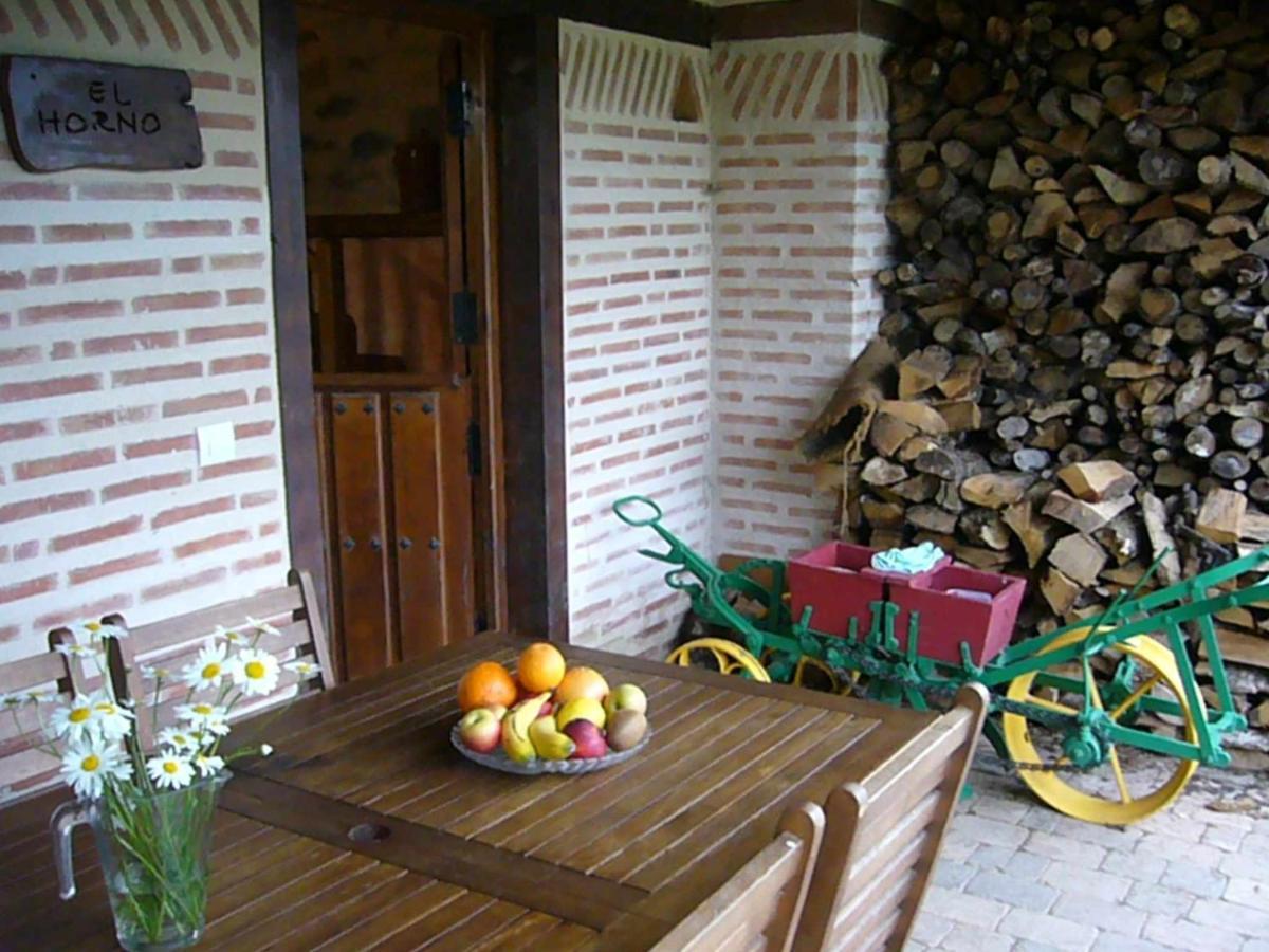 Apartamentos Rurales Casa Lafuente Luquiano Ngoại thất bức ảnh
