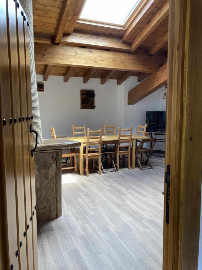 Apartamentos Rurales Casa Lafuente Luquiano Ngoại thất bức ảnh